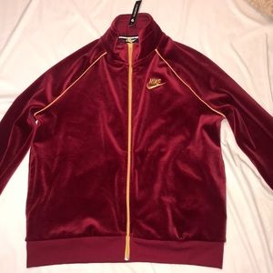 Nike sweater